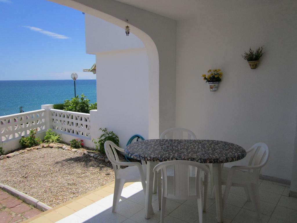Apartamentos Rayos De Sol Peniscola Ruang foto