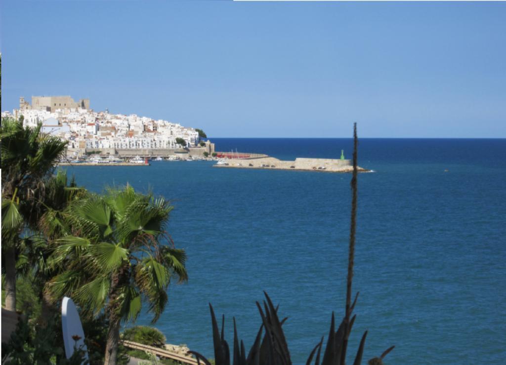 Apartamentos Rayos De Sol Peniscola Bagian luar foto