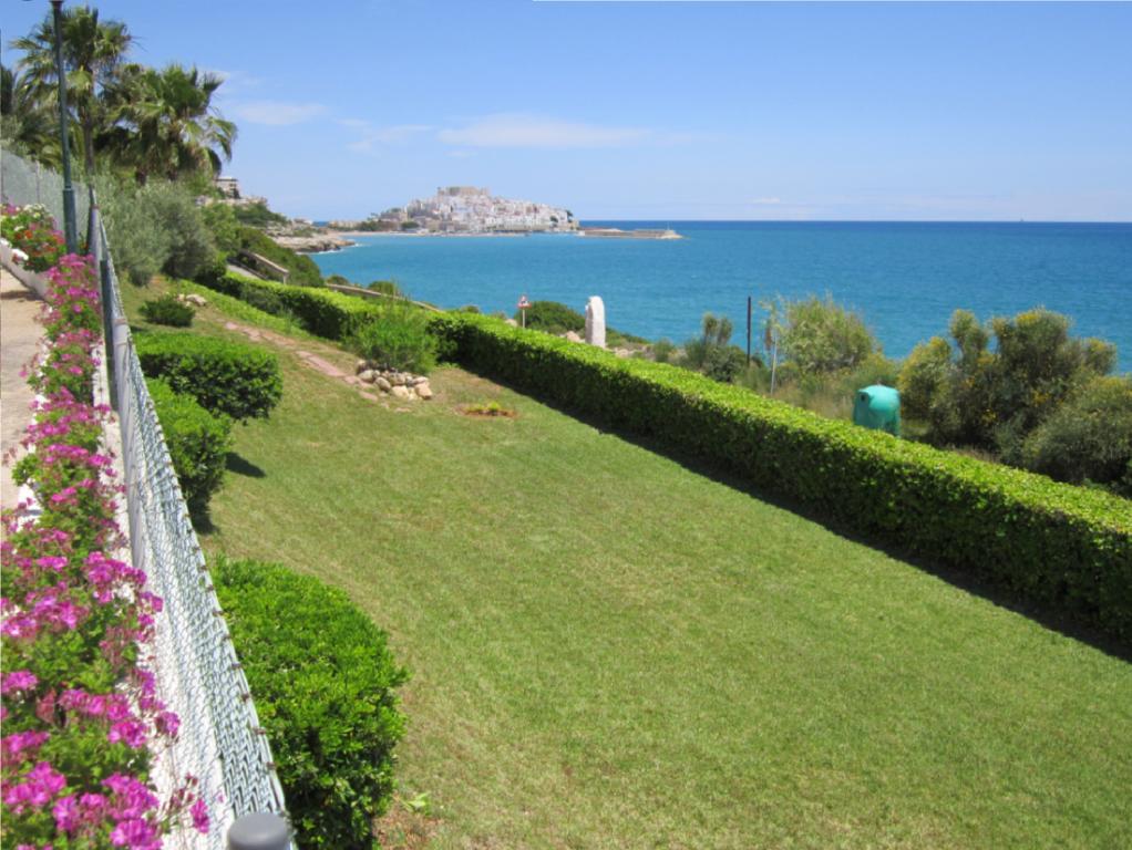 Apartamentos Rayos De Sol Peniscola Bagian luar foto