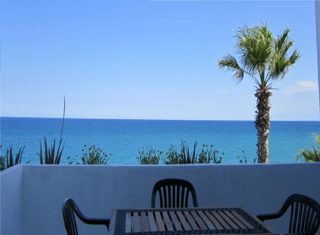 Apartamentos Rayos De Sol Peniscola Bagian luar foto